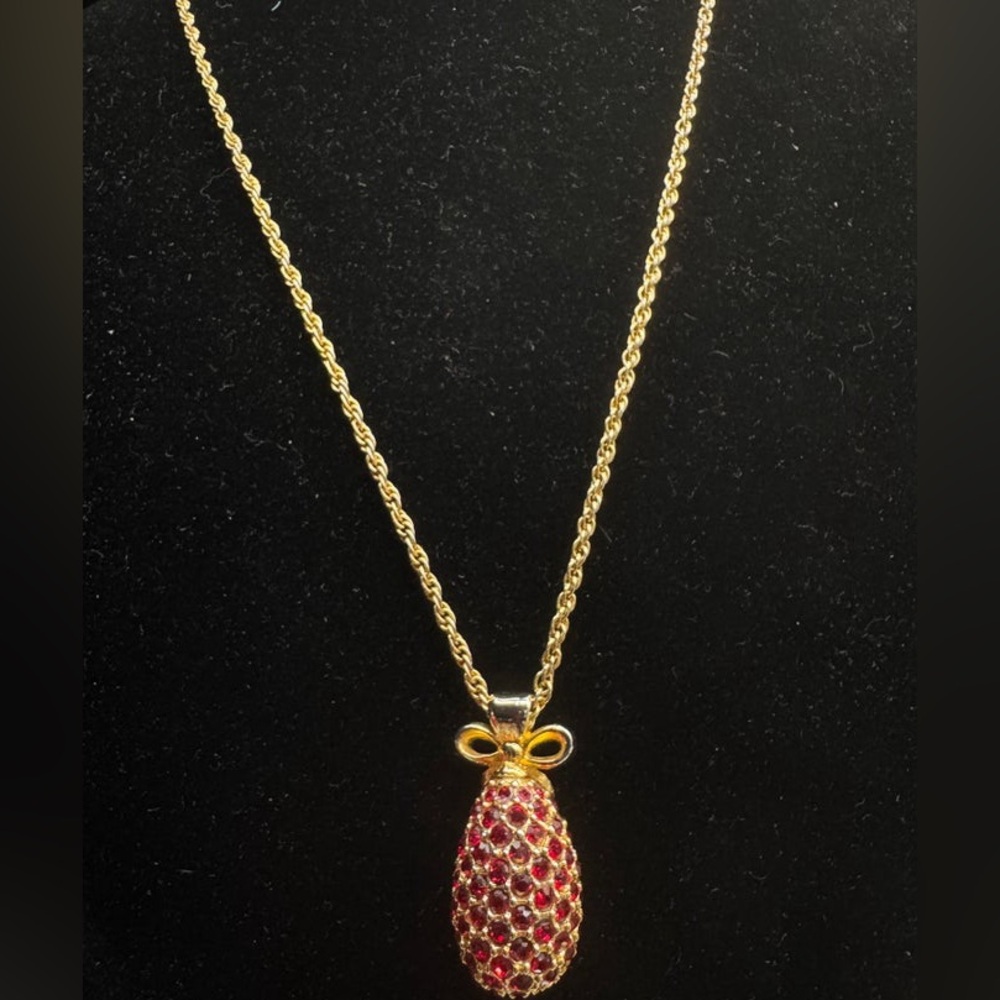 Joan Rivers Faberge Egg Series Red/Gold